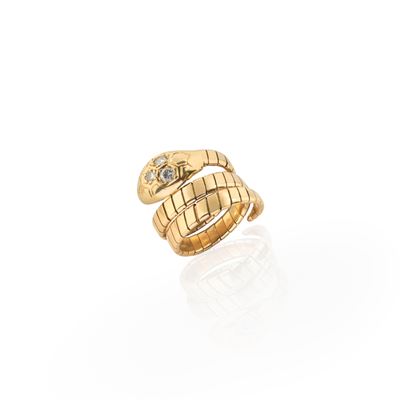 Anello a serpente, oro giallo 18 kt e diamanti, anni Settanta