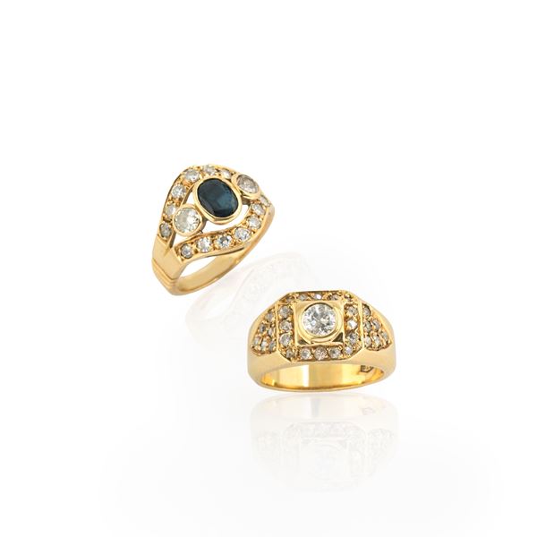 Band ring in 18 kt yellow gold and diamonds and another in 18 kt gold, diamonds and sapphire