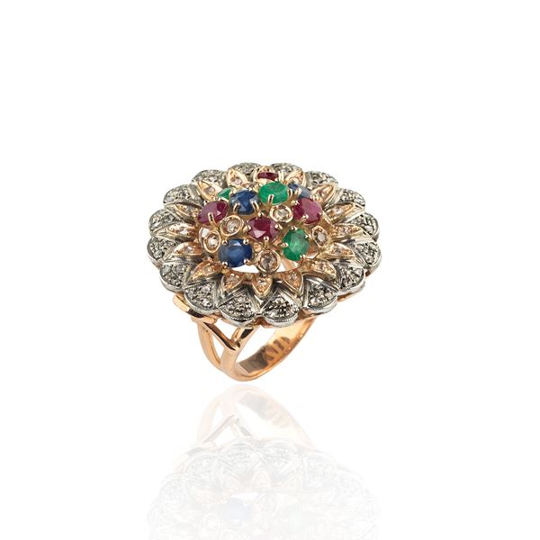 Large ring in 9 kt gold, silver, diamonds, sapphires, rubies and emeralds