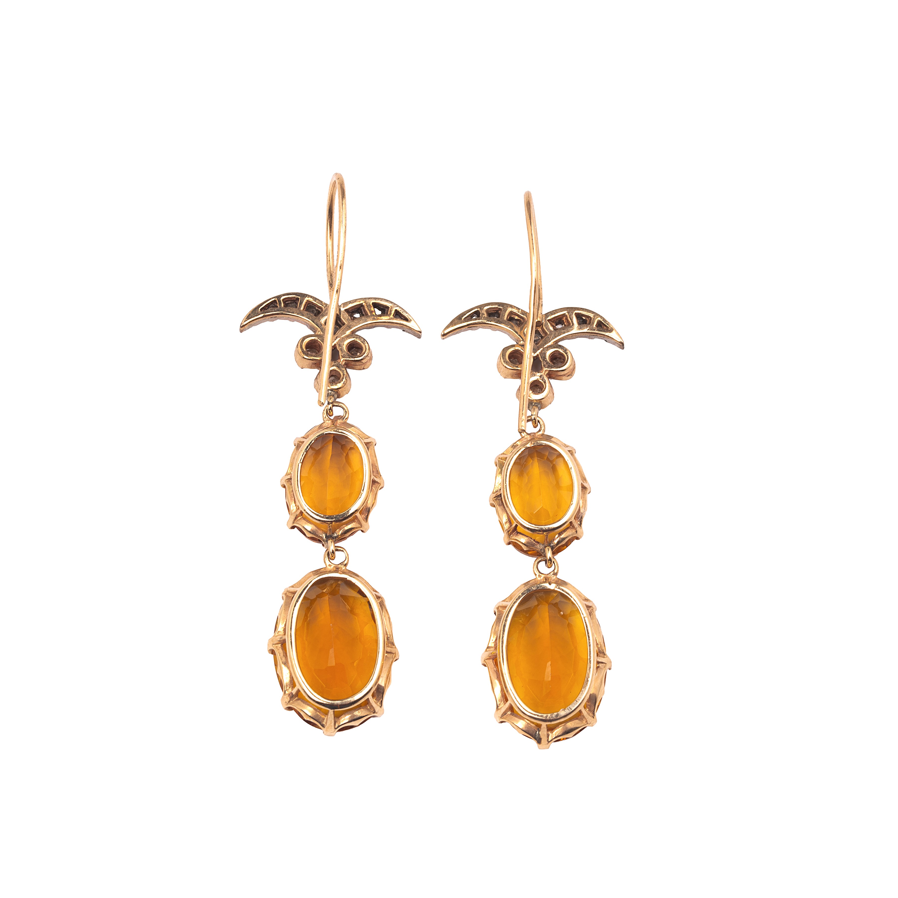 Orecchini pendenti in oro 14 kt, argento, diamanti e quarzo arancione