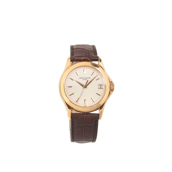 PATEK PHILIPPE Calatrava kt wristwatch Ref. 5107 R - 001 in 18 kt rose gold
