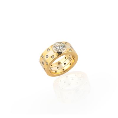 Anello a fascia in oro bianco e giallo 18 kt con diamanti, anni Novanta