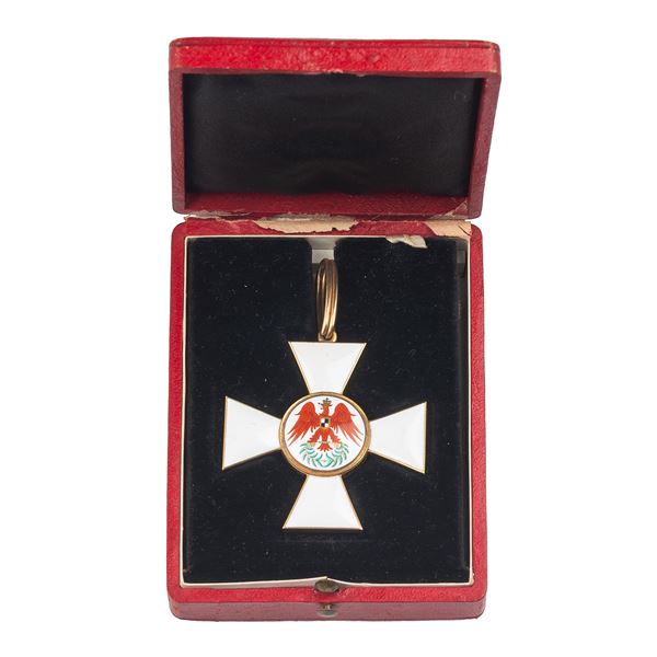 Military decoration of the Order of the Red Eagle in yellow gold and polychrome enamel