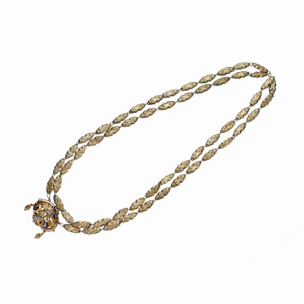 Lunga collana