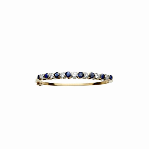 Bracciale rigido