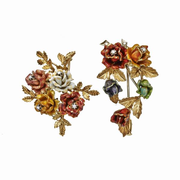 Lot of two brooches