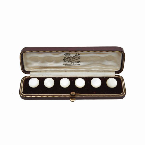 Set of six buttons  - Auction Jewels of the twentieth century and Watches - Curio - Casa d'aste in Firenze